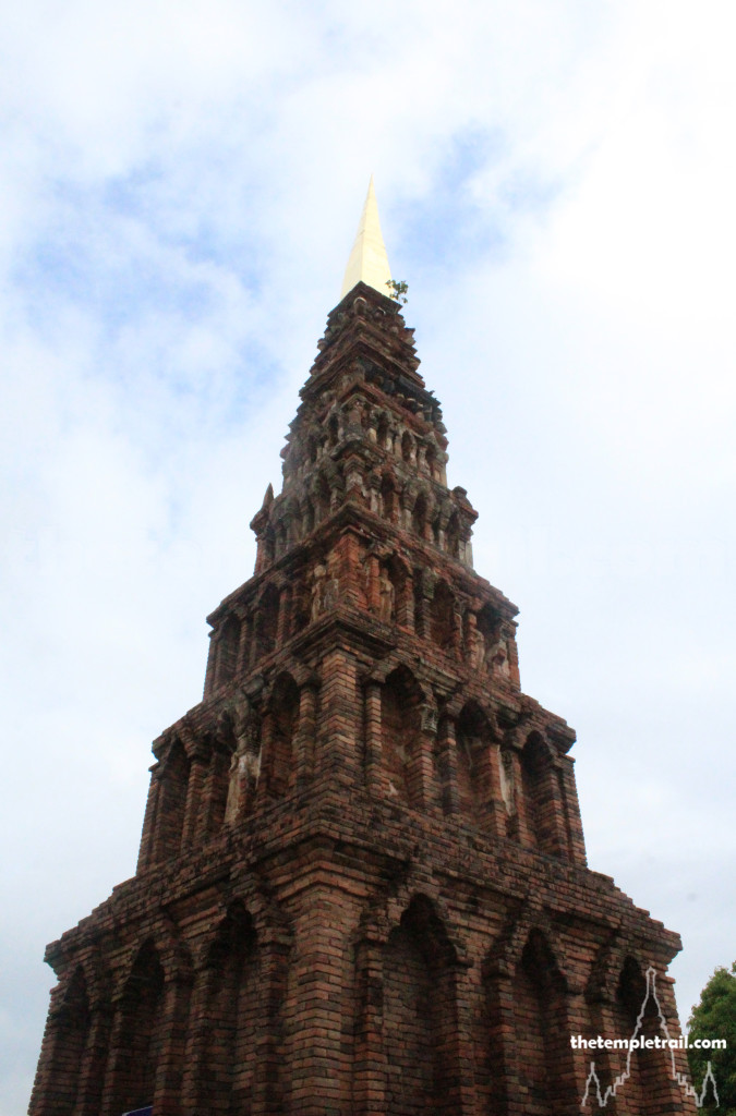 Wat Phrathat Haripunchai, Lamphun