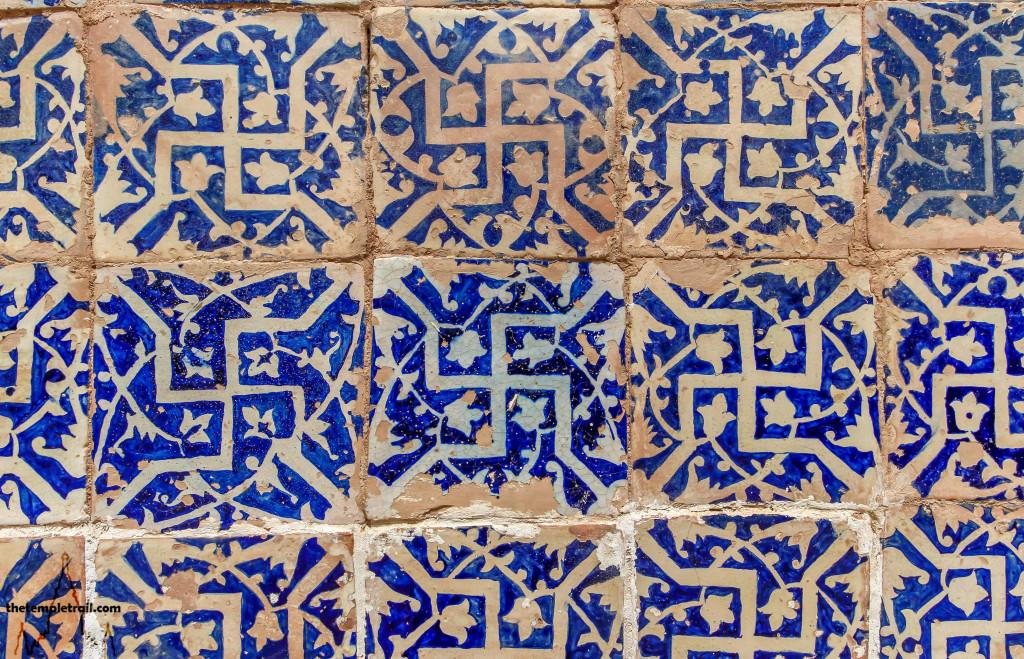 Afāq Khoja Mausoleum Tiles